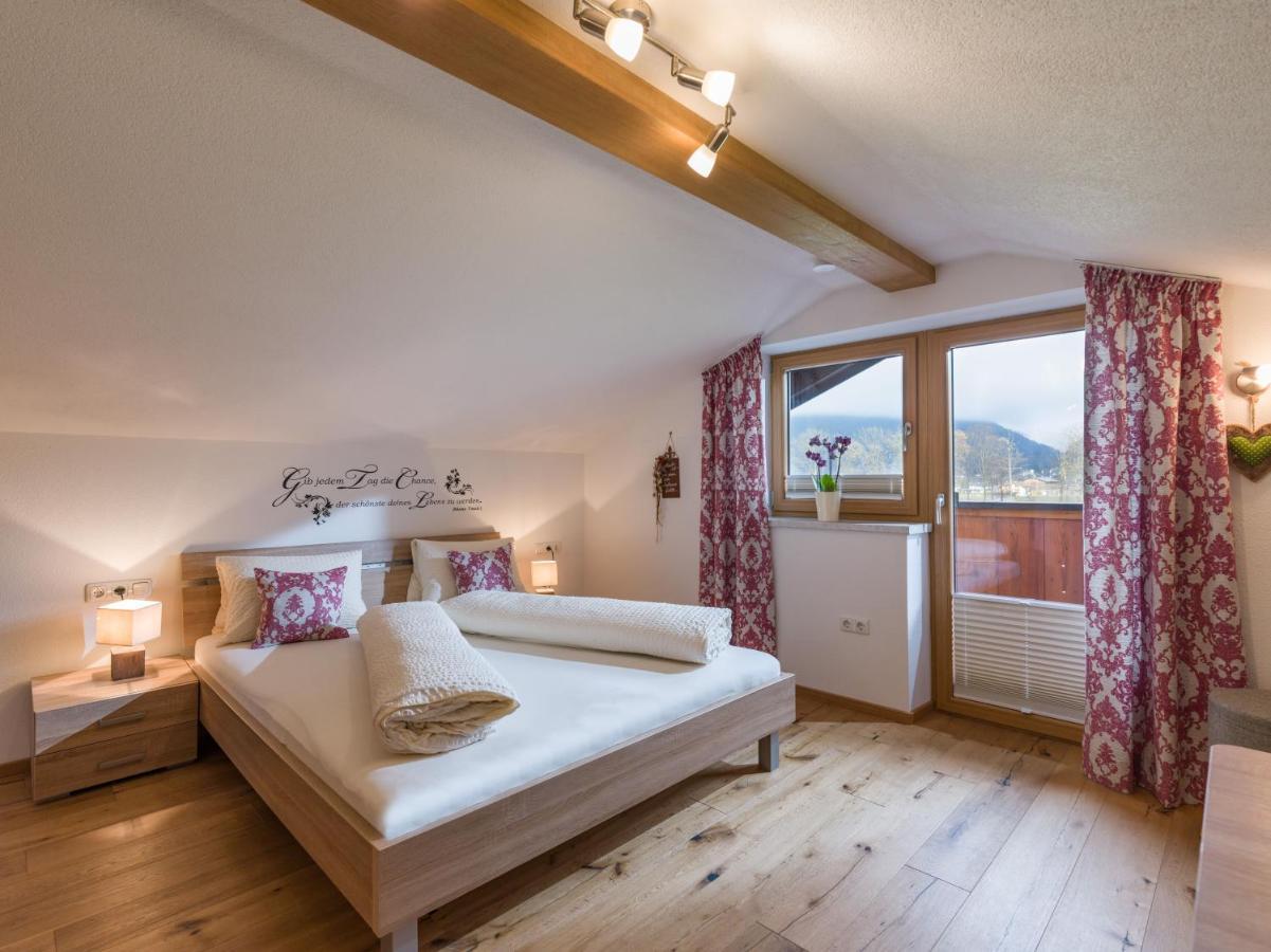 Gaestehaus Schwaiger - Wiesenweg Kössen Buitenkant foto