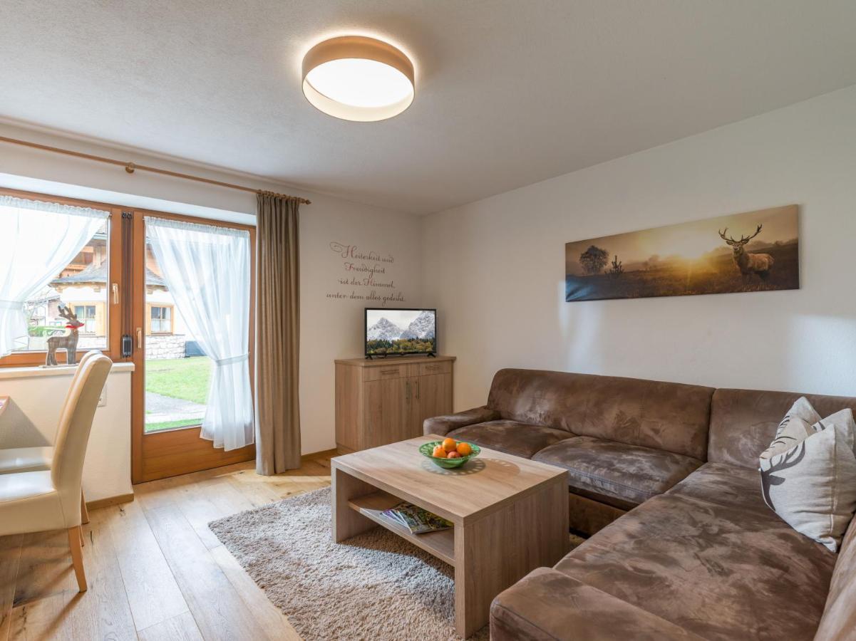 Gaestehaus Schwaiger - Wiesenweg Kössen Kamer foto